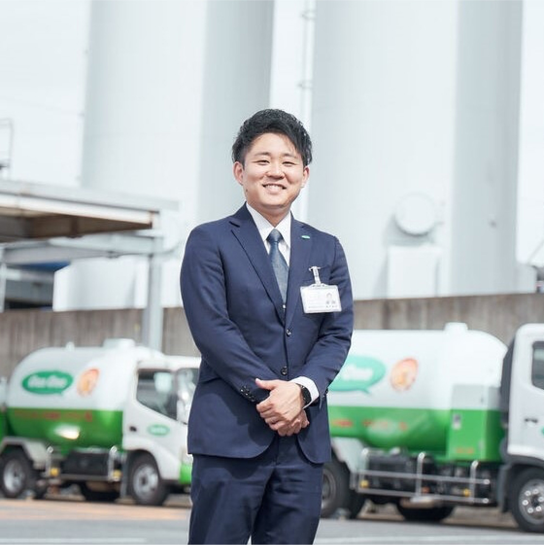 営業の最前線で成長を実感。今、所長としてさらなる飛躍に挑む。